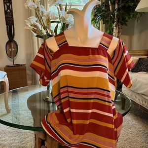 Cold Shoulder Striped Top Sz M